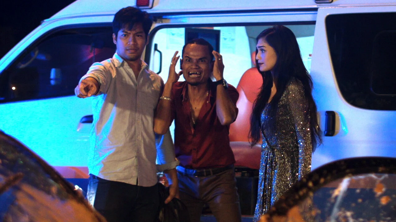 Anh chàng sợ ma Tập Full