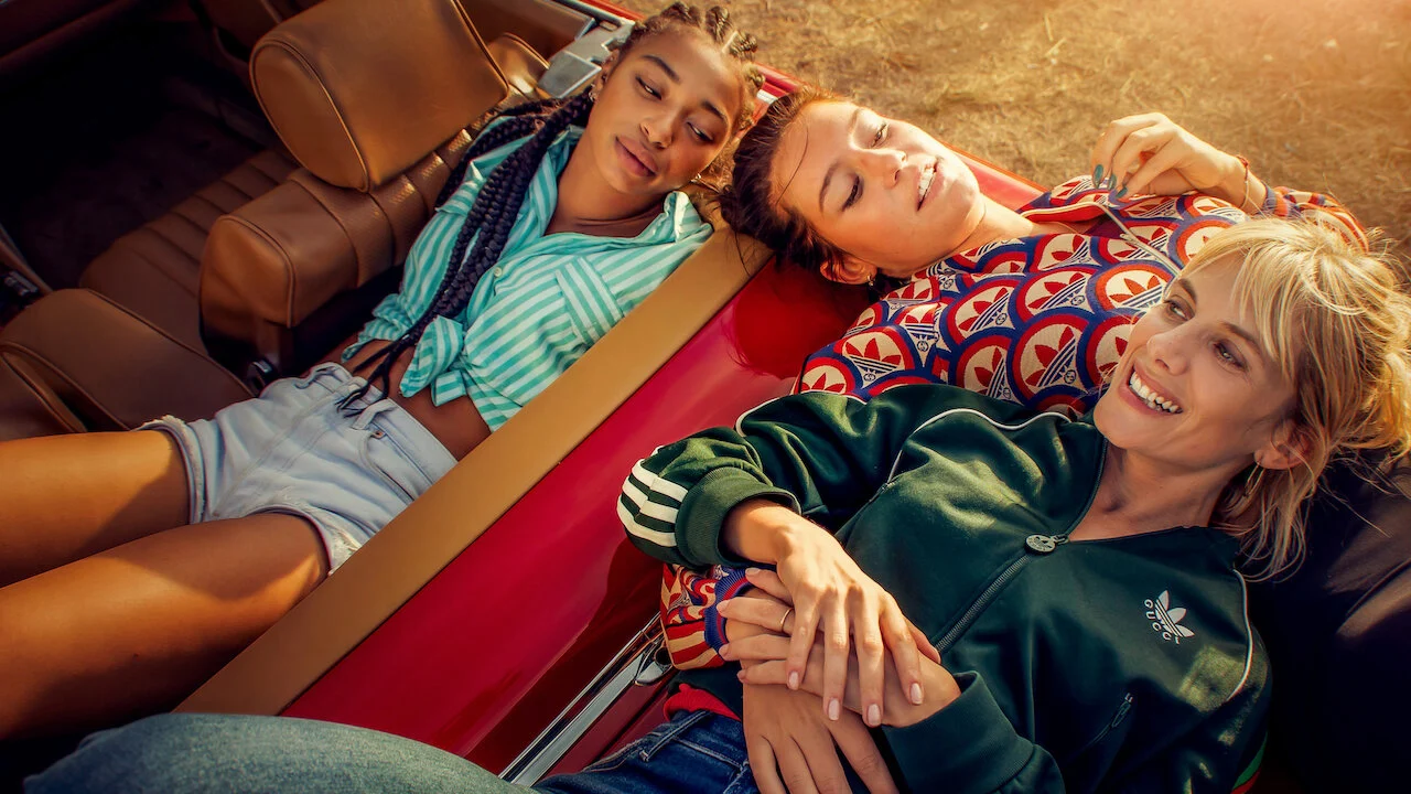 Bộ ba nữ tặc Tập Full