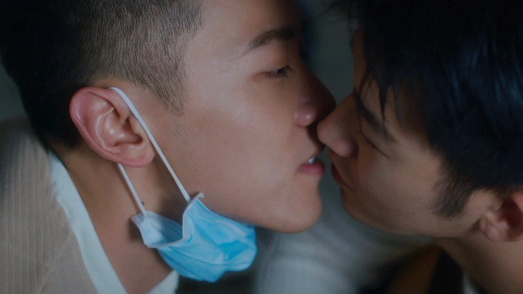 Buổi sáng sau Tập Full