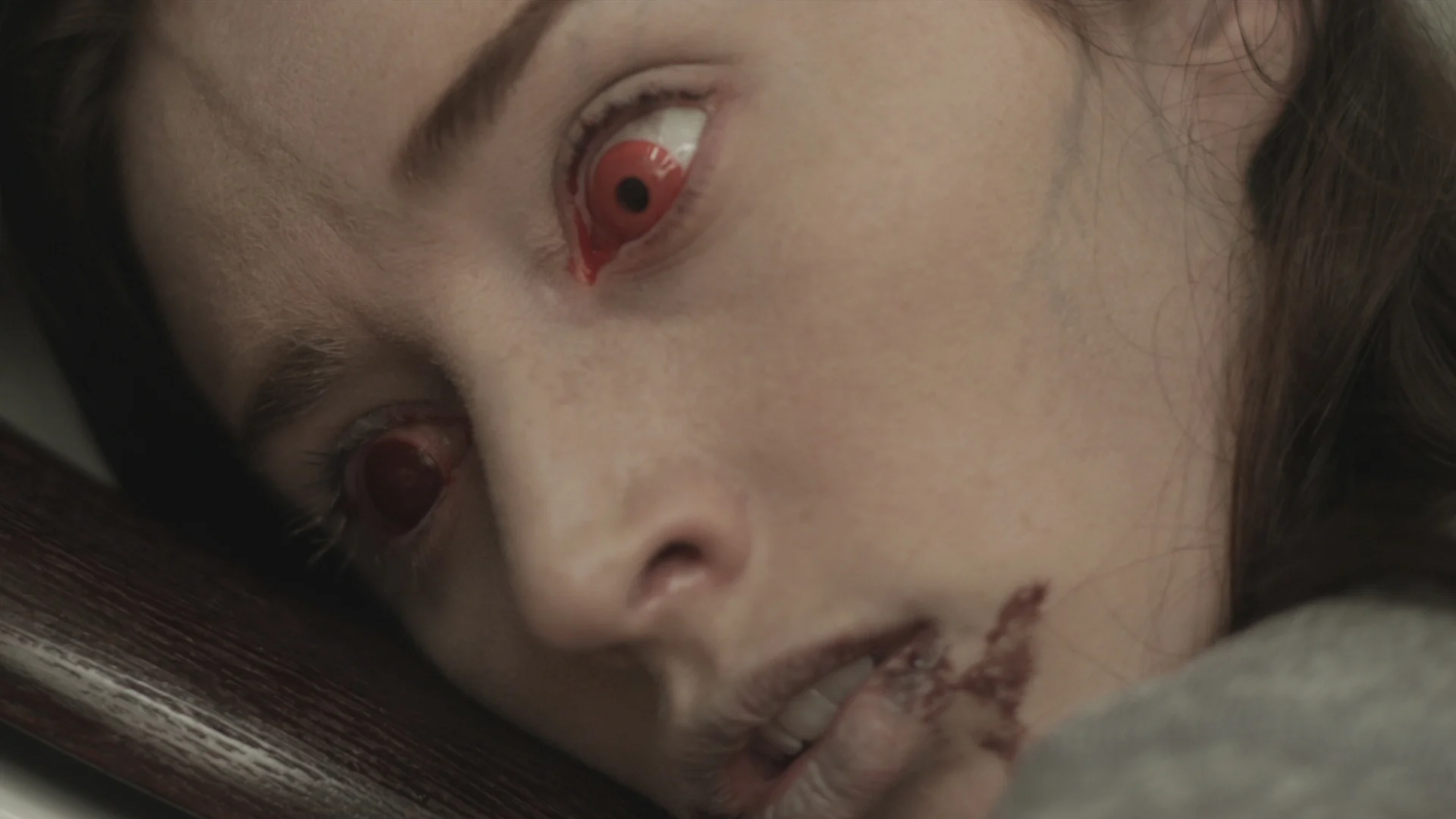 Căn Bệnh Quái Ác Tập Full