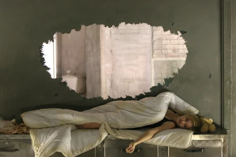 Captivity Tập Full