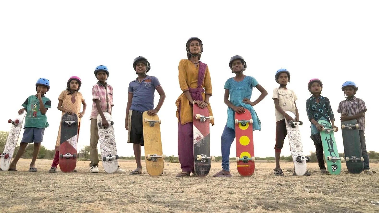 Cô bé trượt ván Tập Full