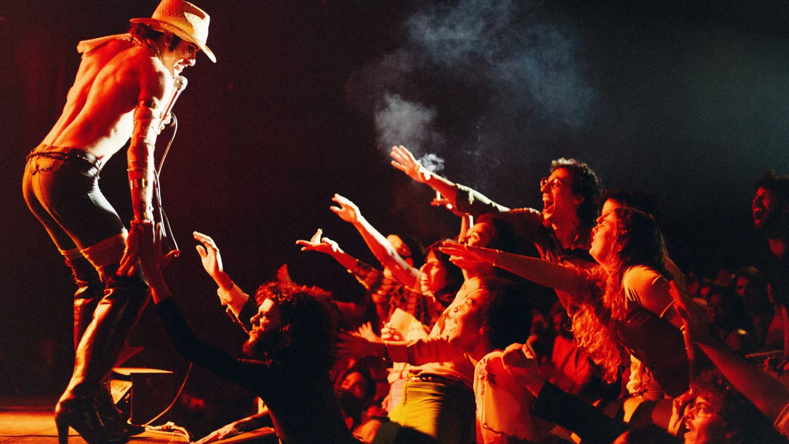 Dòng máu Latinh – Bản ballad của Ney Matogrosso Tập Full