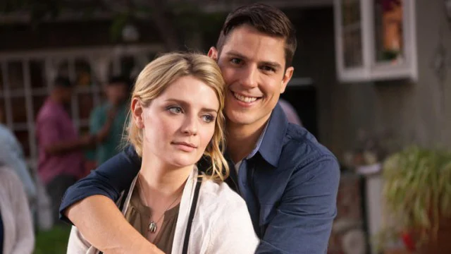 Gia Đình Joneses Tập Full