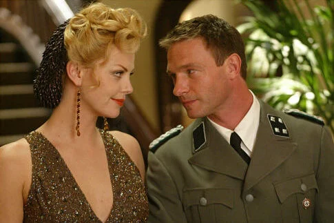 Gối Đầu Trên Mây Tập Full