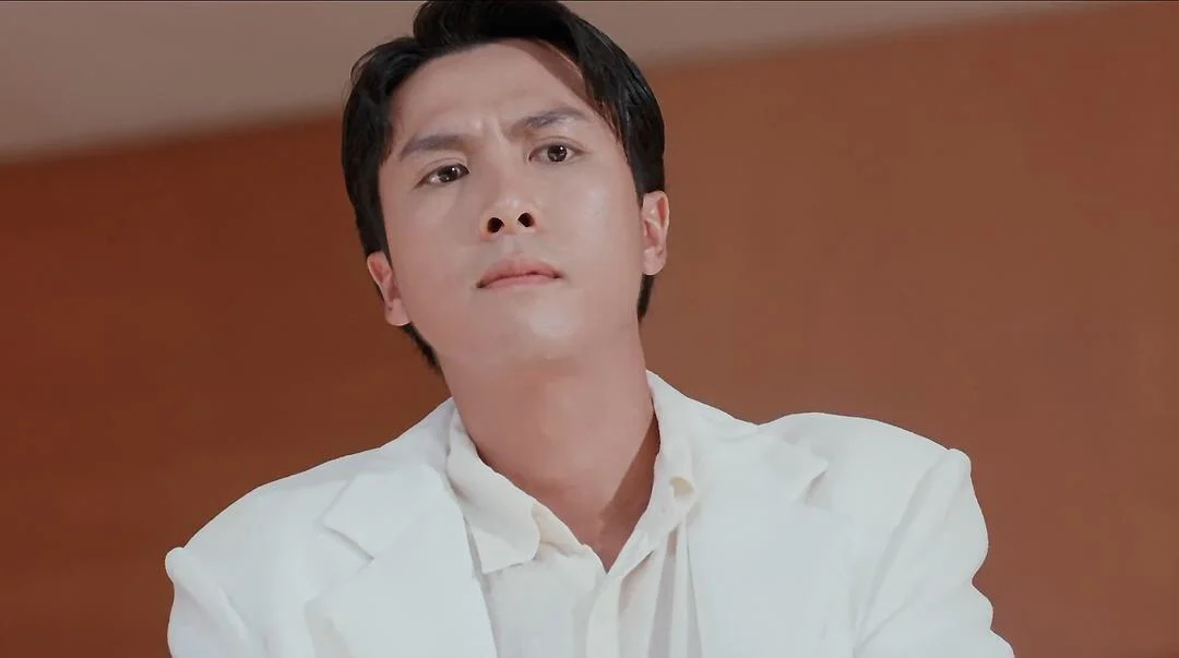 Hắc Hiệp Đại Chiến Thánh Bài Tập Full