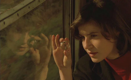 Hai Số Phận Veronique Tập Full