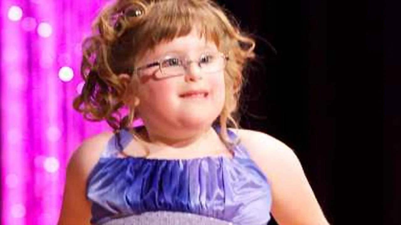 Hoa Hậu Bạn Làm Được Tập Full