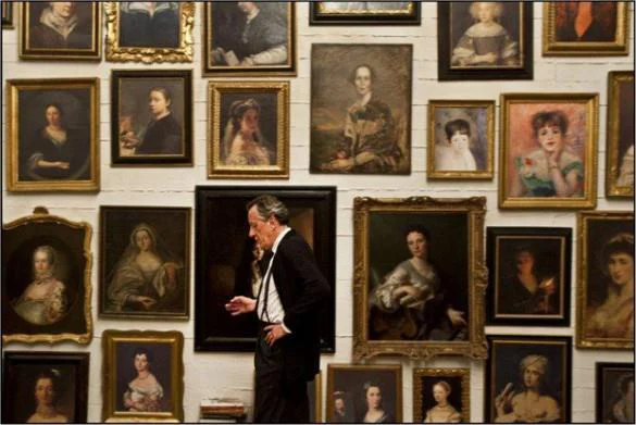 Kẻ Lập Dị Tập Full