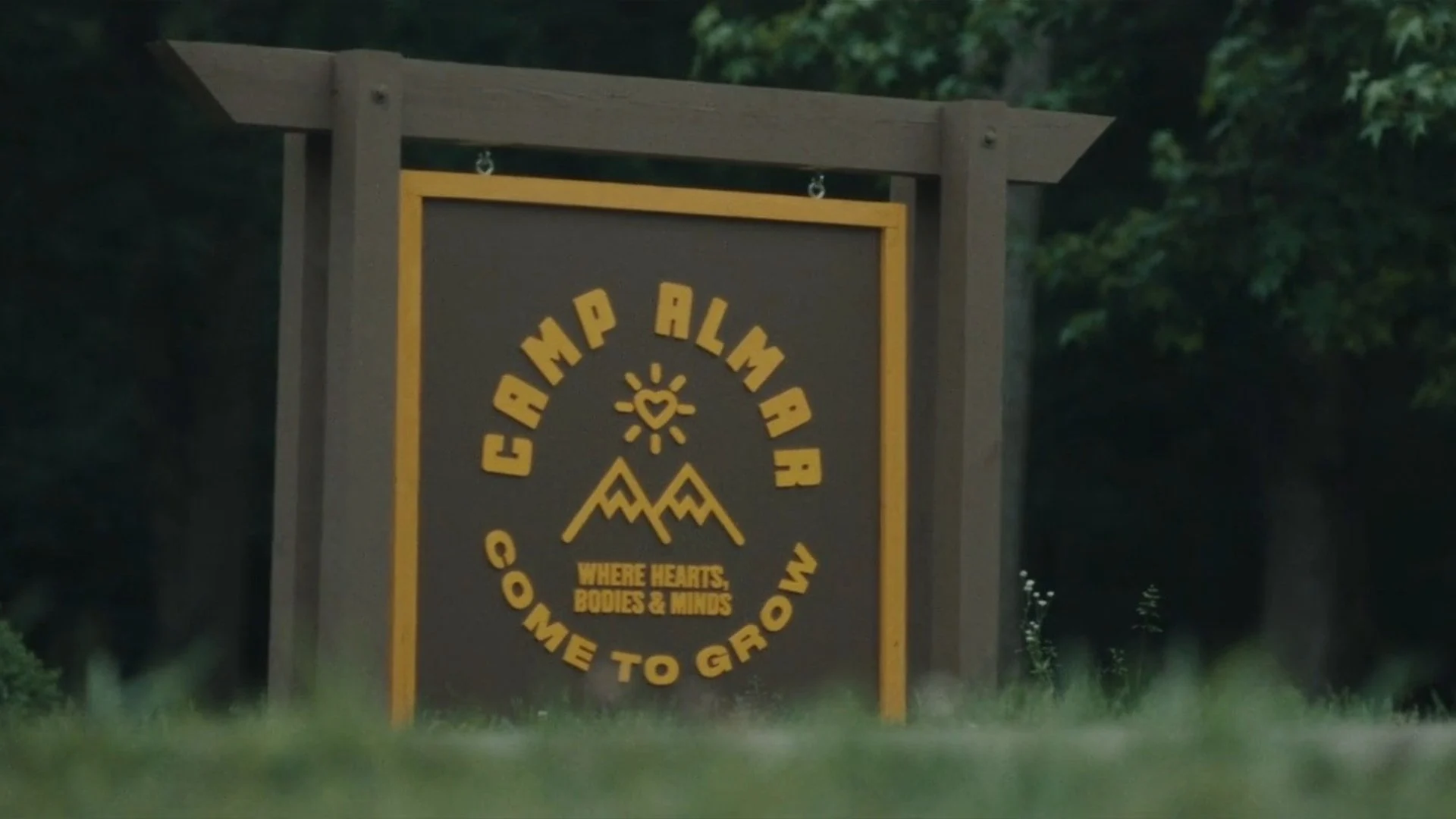 Kẹo Dẻo Rùng Rợn Tập Full