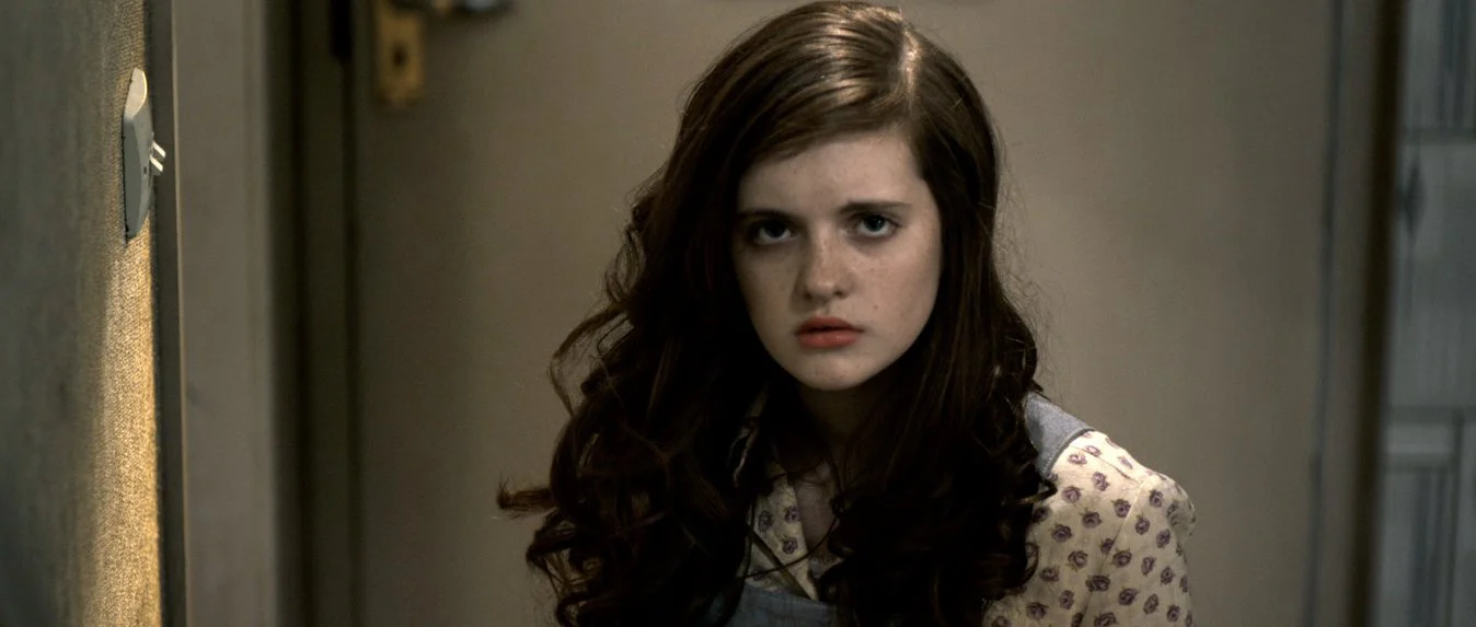 Khi Ánh Đèn Vụt Tắt Tập Full