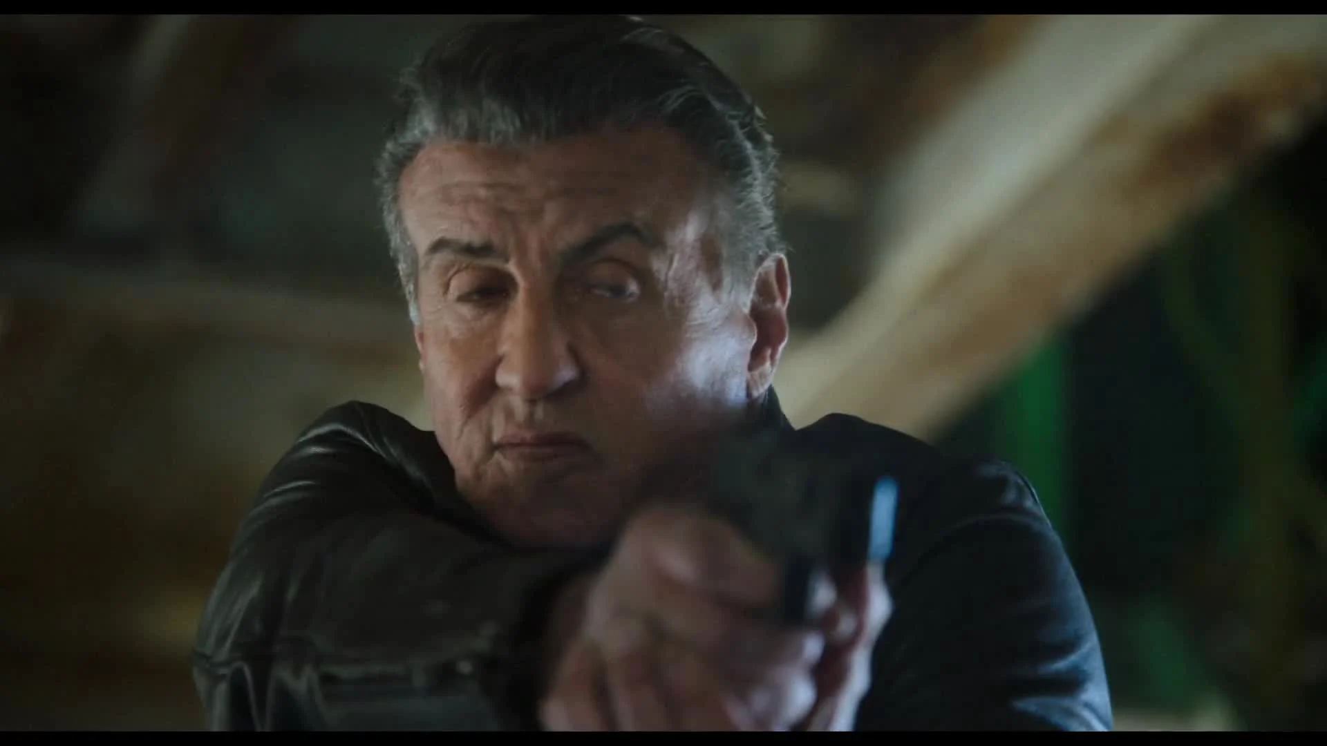 Không Dấu Vết Tập Full