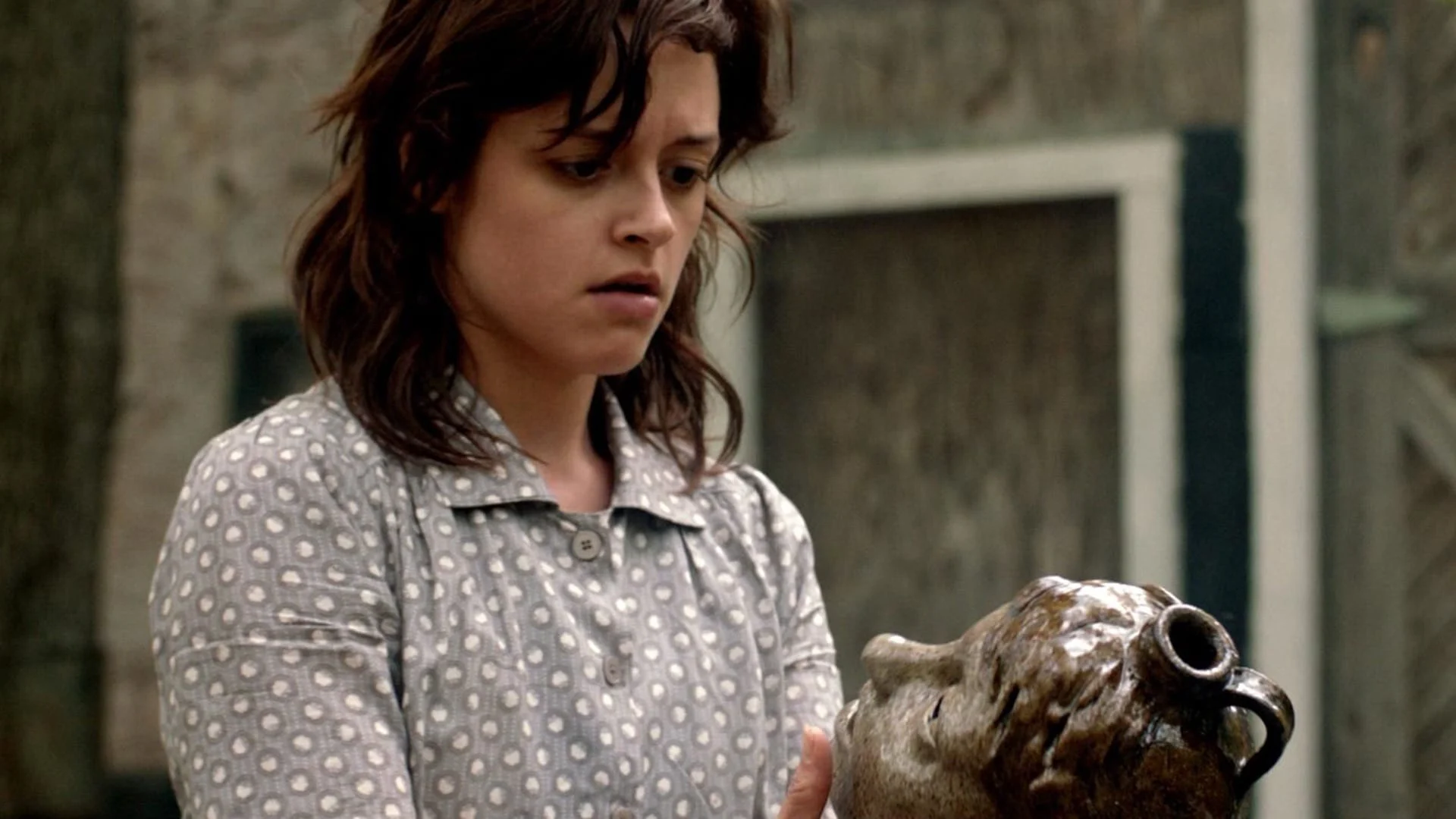 Lời Nguyền Mặt Sứ Tập Full