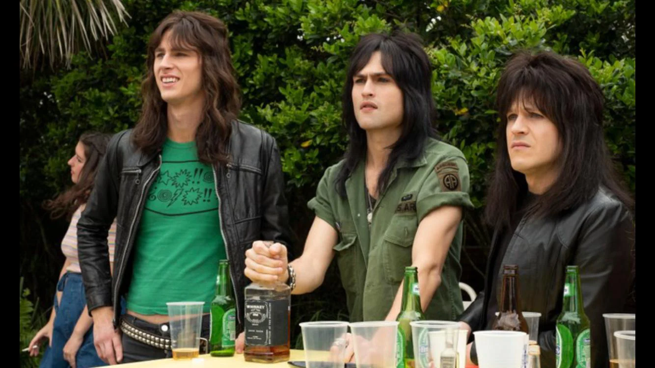 Mötley Crüe: Ban nhạc tai tiếng Tập Full