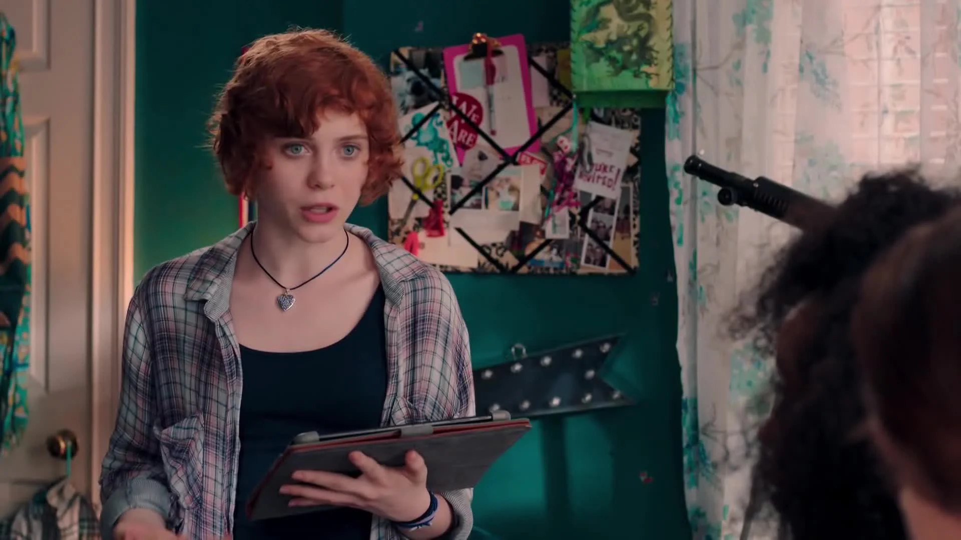 Nancy Drew và chiếc cầu thang ẩn Tập Full