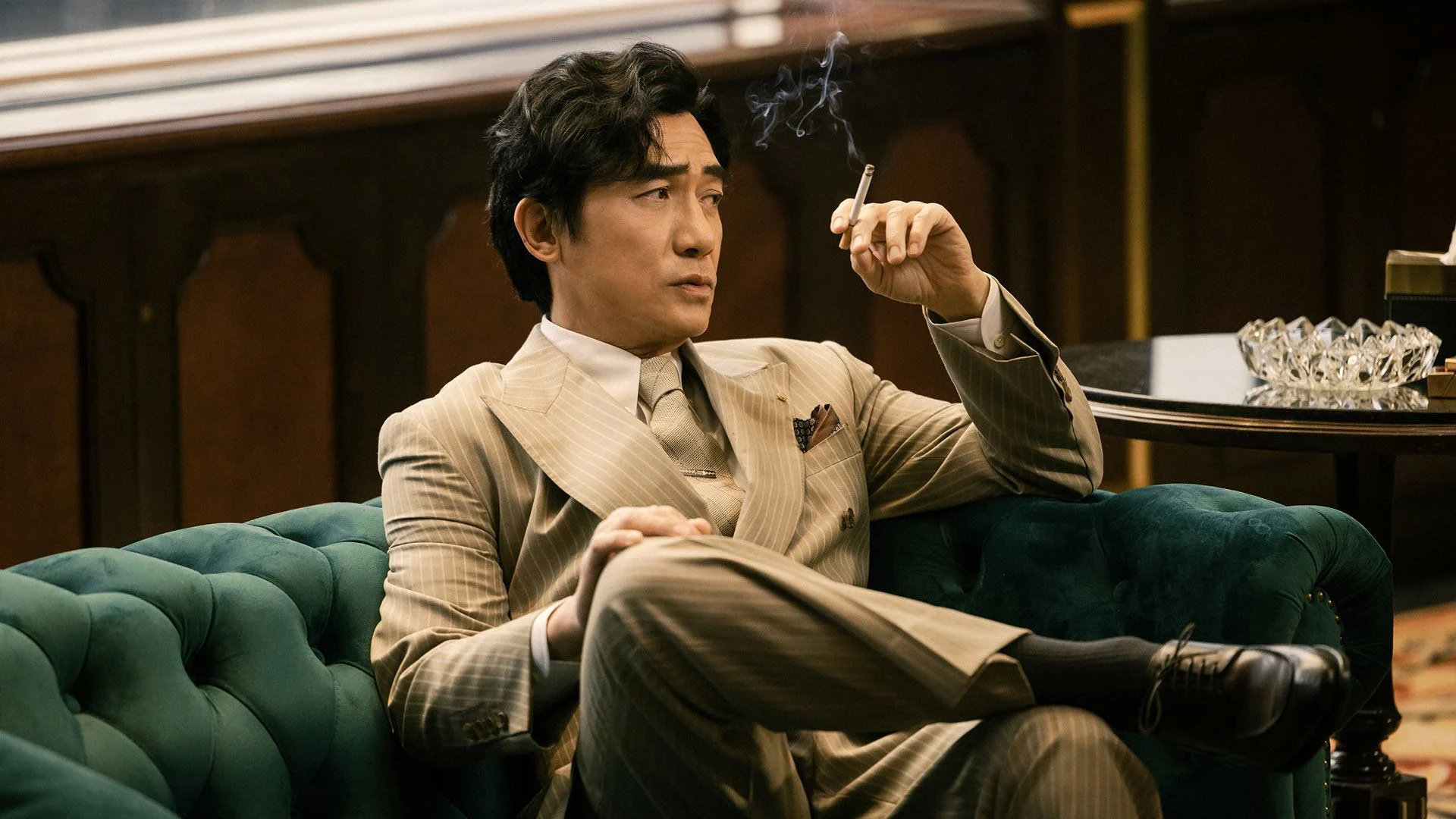 Ngón Tay Bạc Tập Full