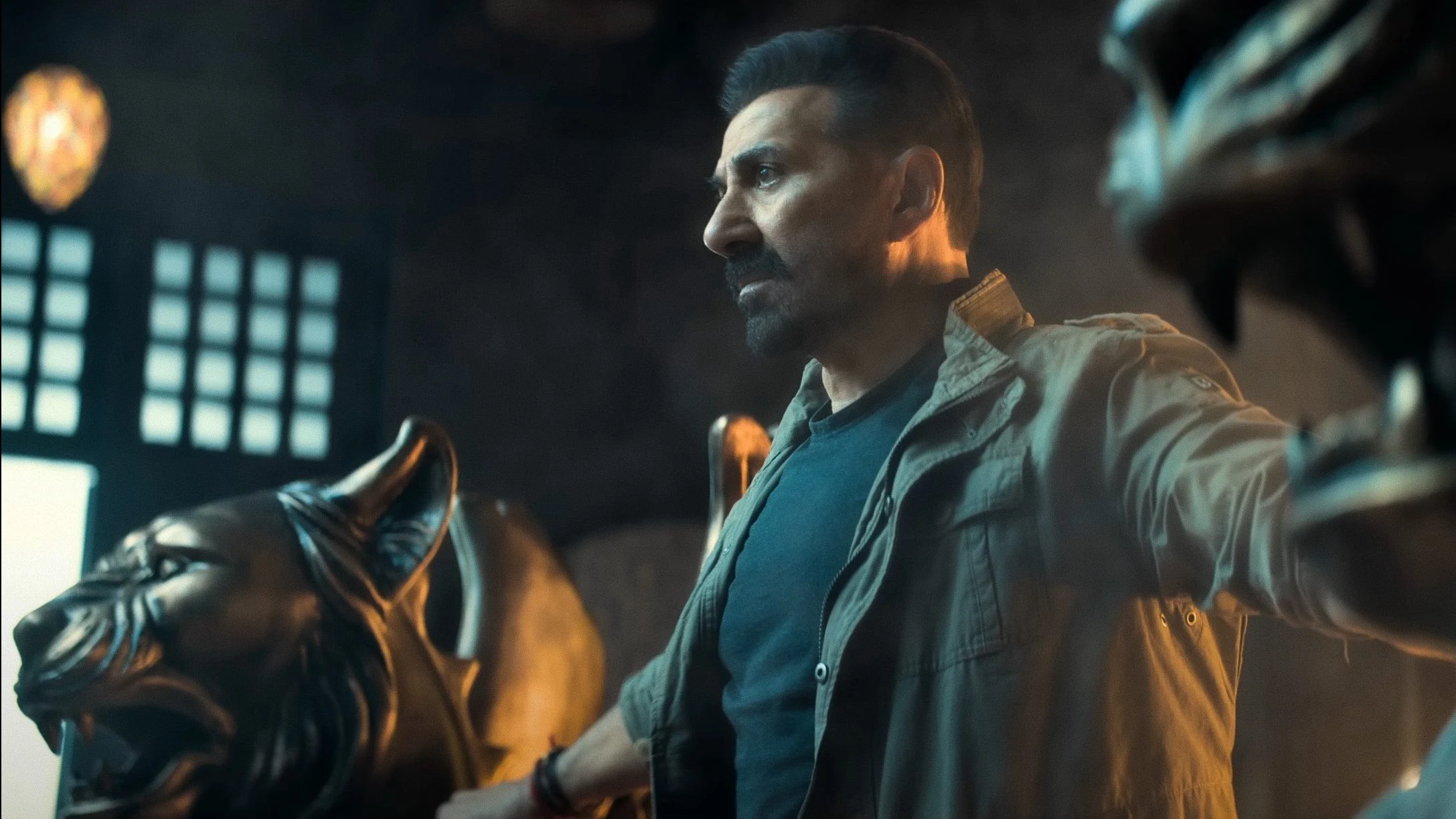 Người Bảo Vệ Công Lý Tập Full