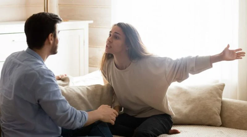 Người thuê nhà khác Tập Full