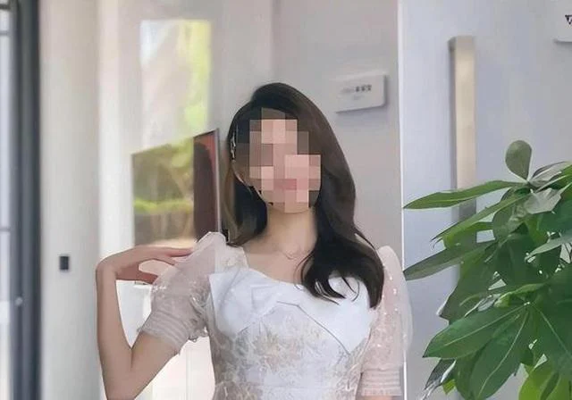 Người Vợ Cao Cả Tập Full