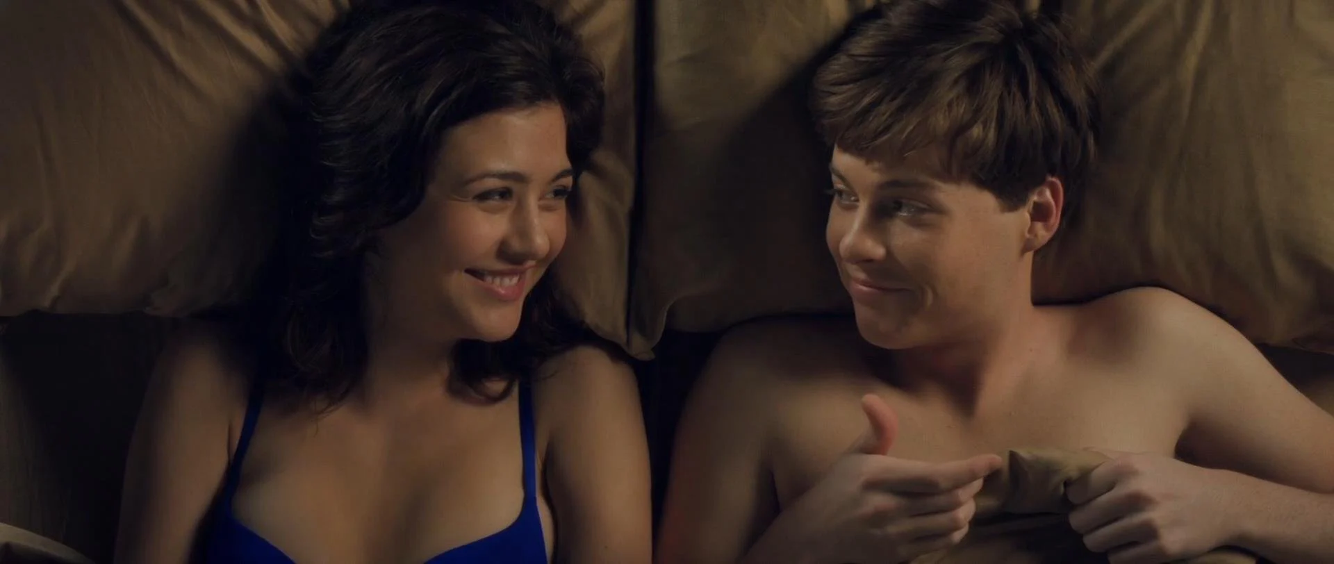 Ngưỡng Cửa Vào Đời Tập Full