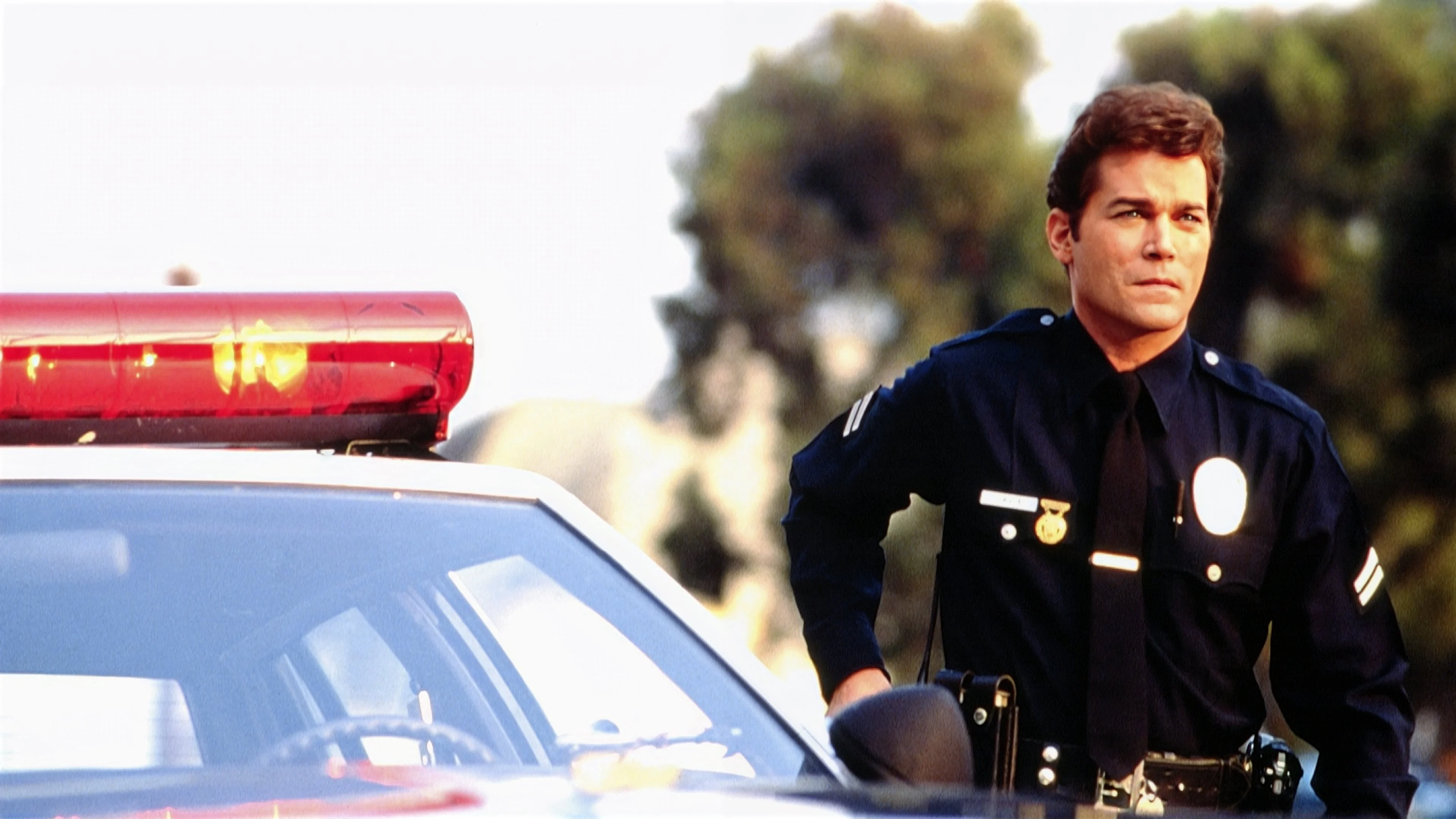 Nhập cảnh bất hợp pháp Tập Full