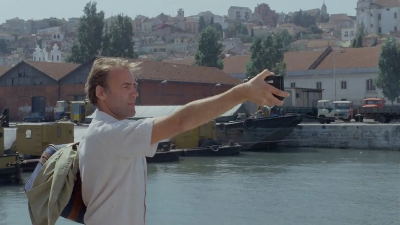 Ở thành phố đen Tập Full