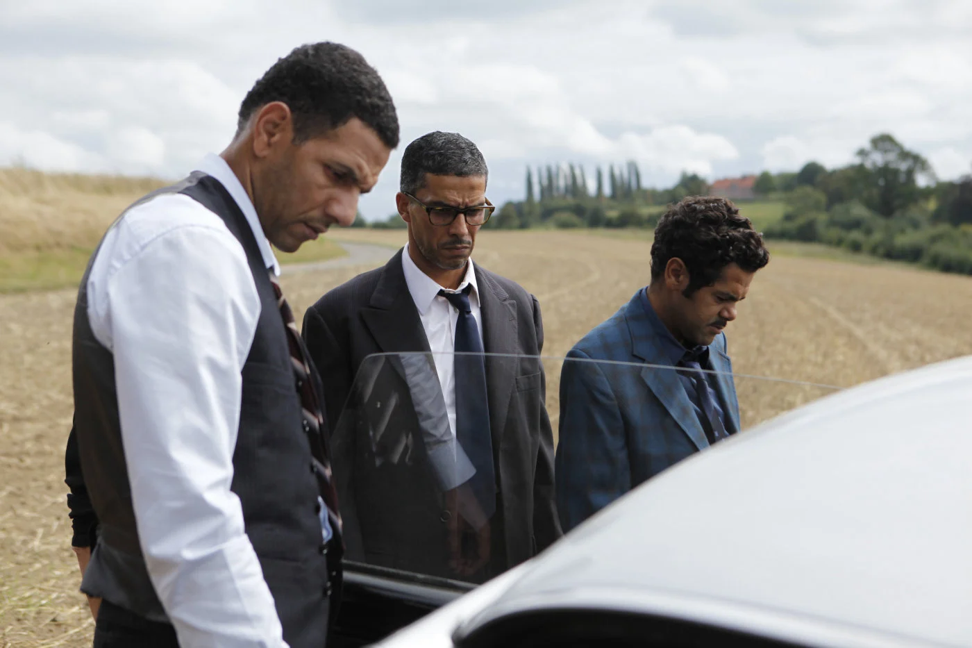 Outside the Law Tập Full