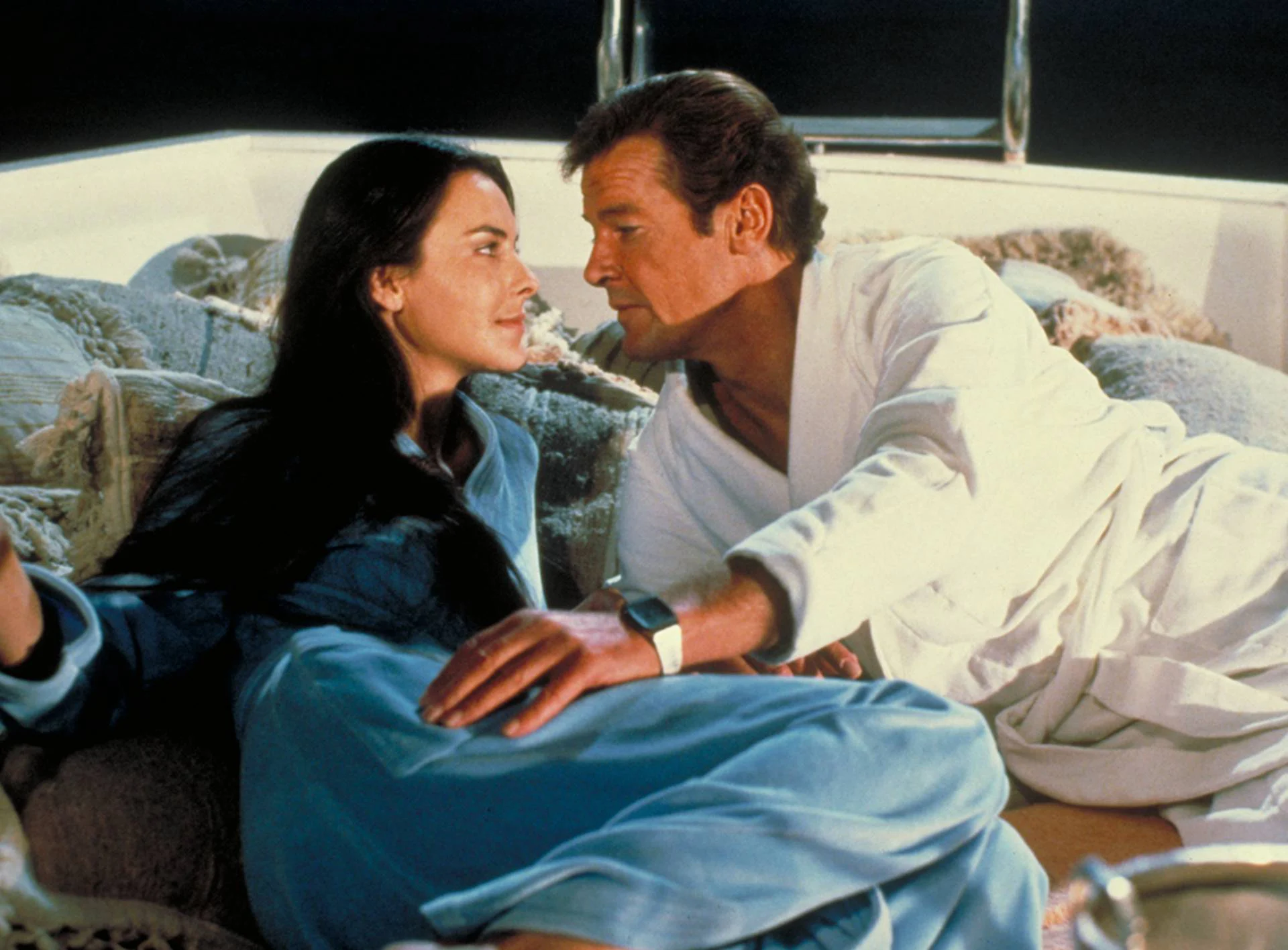 Riêng Cho Đôi Mắt Em Tập Full