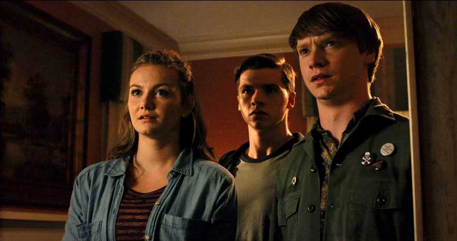 Sinh Vật Nhân Bản Tập Full