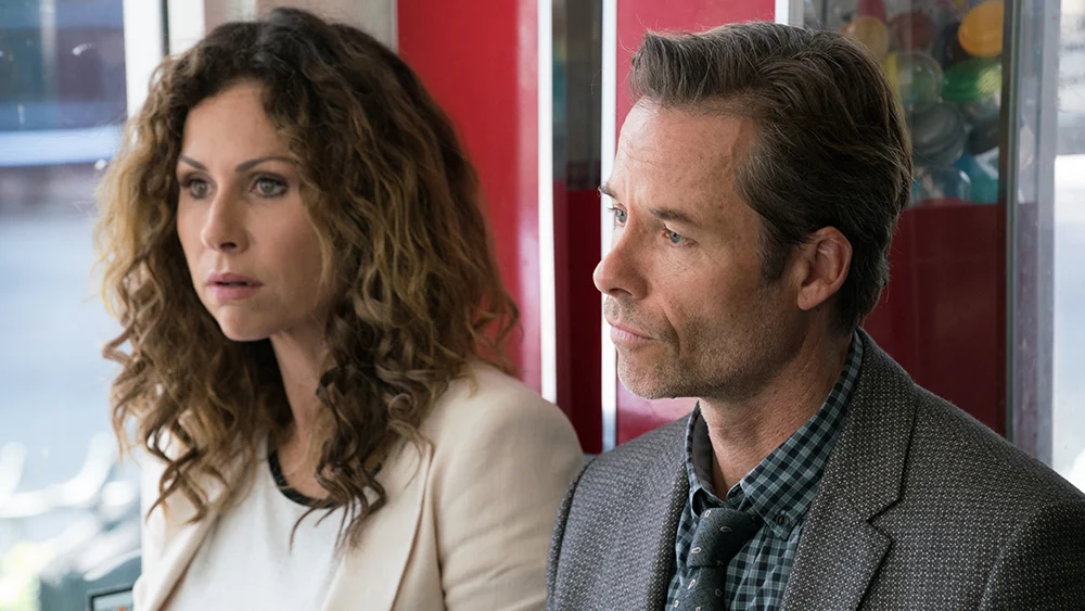 Spinning Man Tập Full