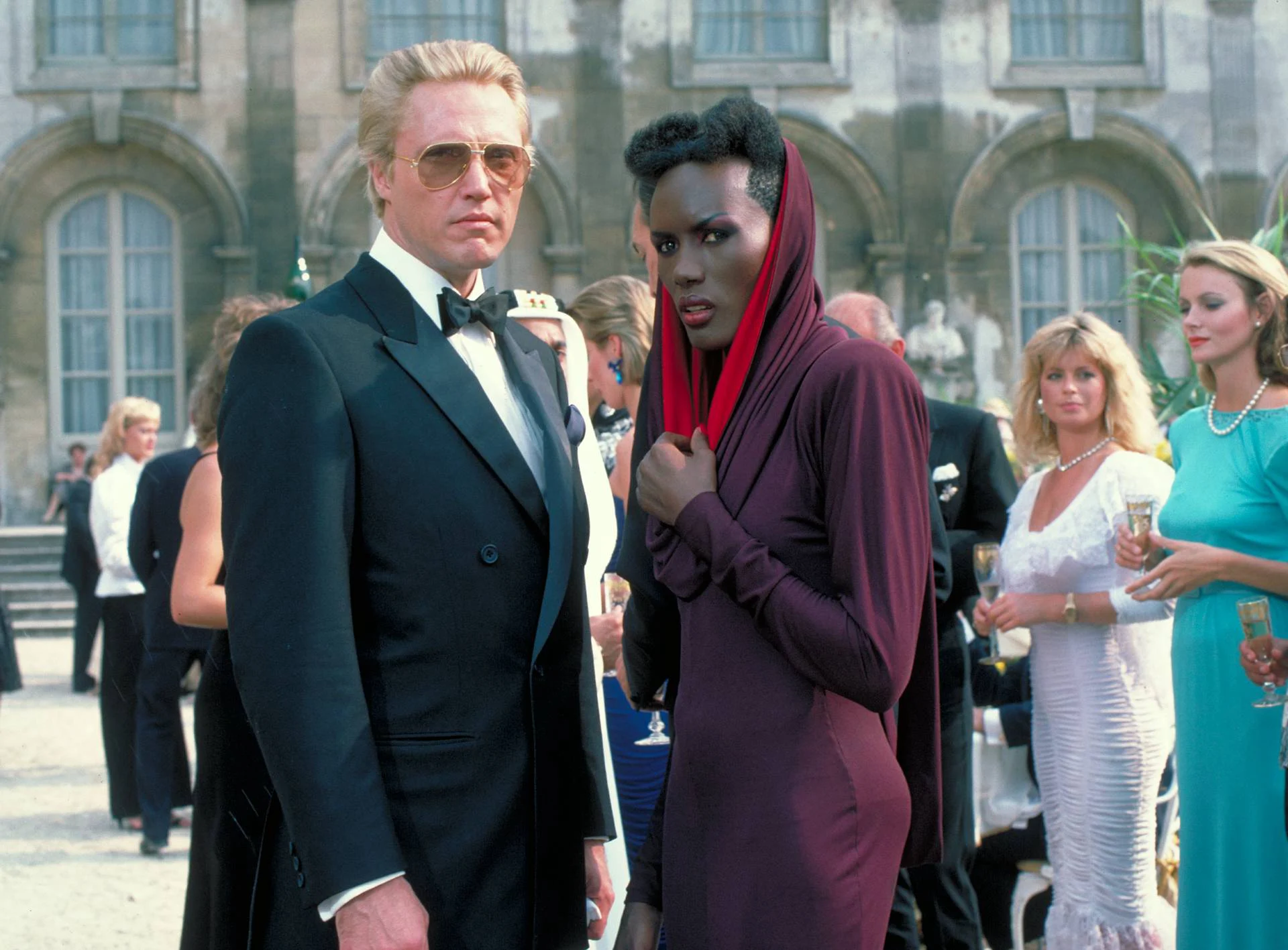 Tầm Sát Thương Tập Full