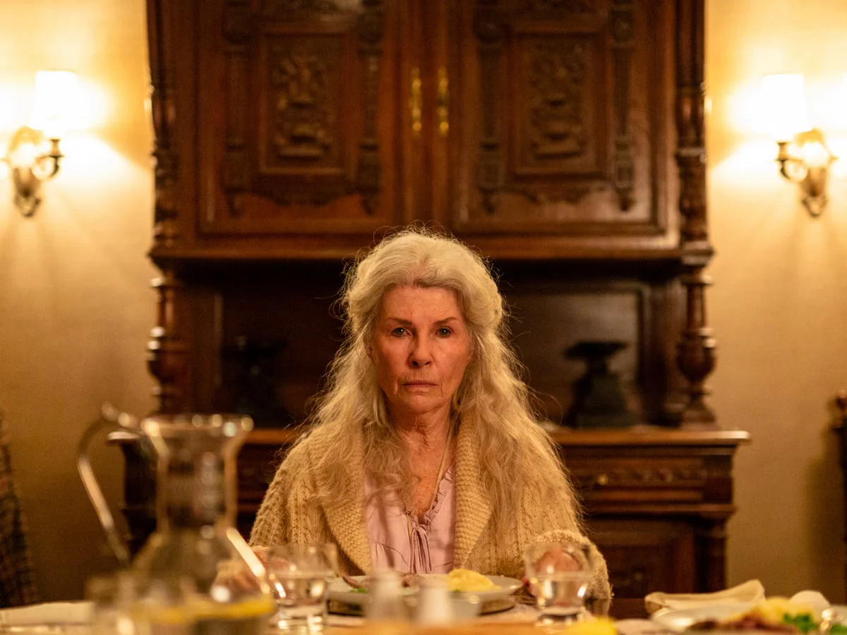 Tàn Tích Quỷ Ám Tập Full