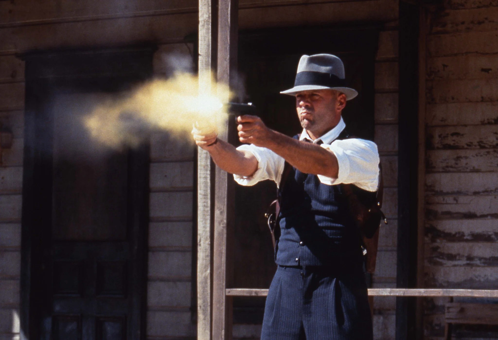 Tay Súng Cuối Cùng Tập Full