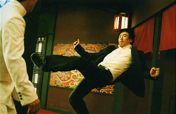 Thành Phố Bạo Lực Tập Full