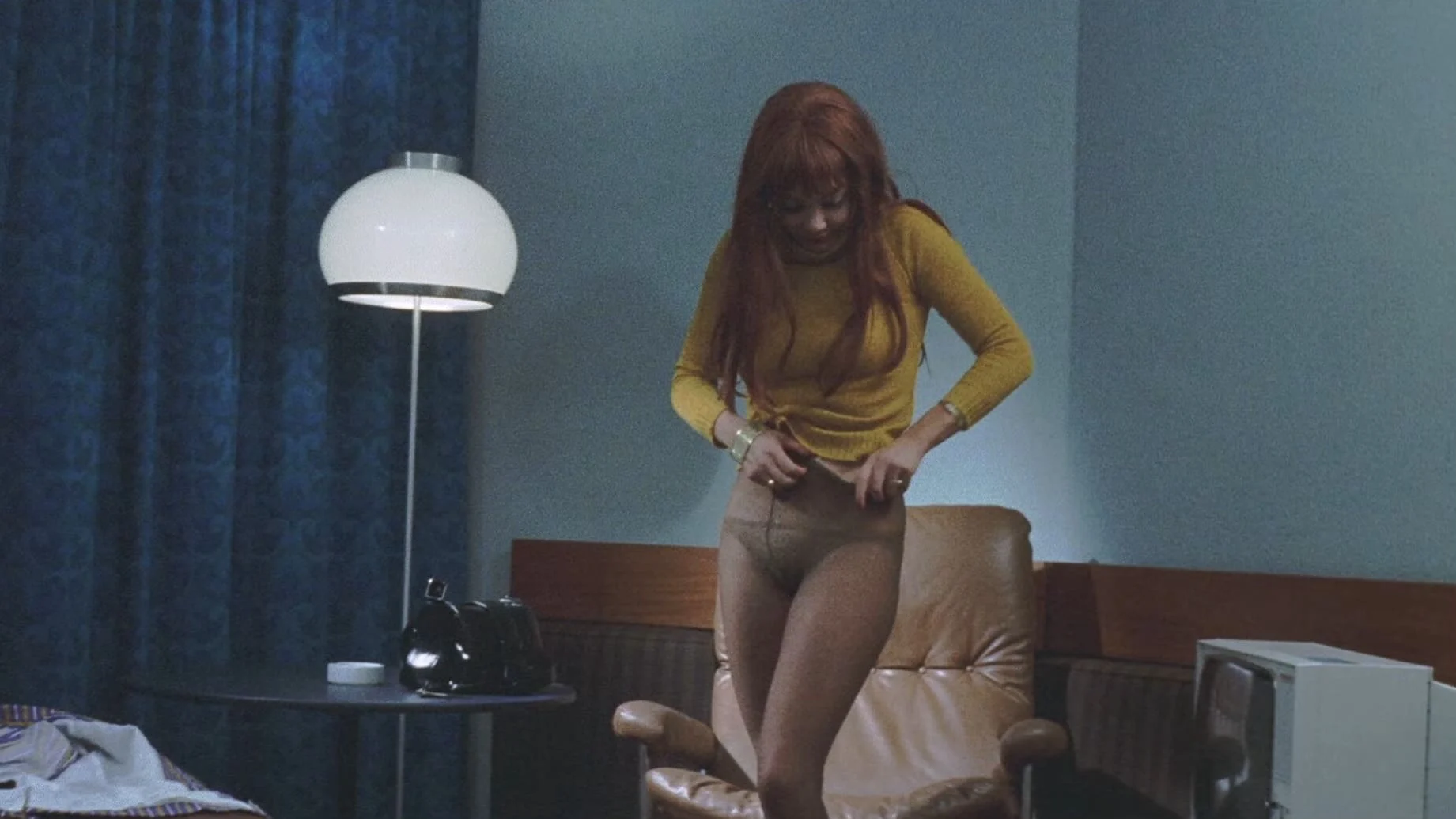 Tiếp Viên Phóng Khoáng Tập Full