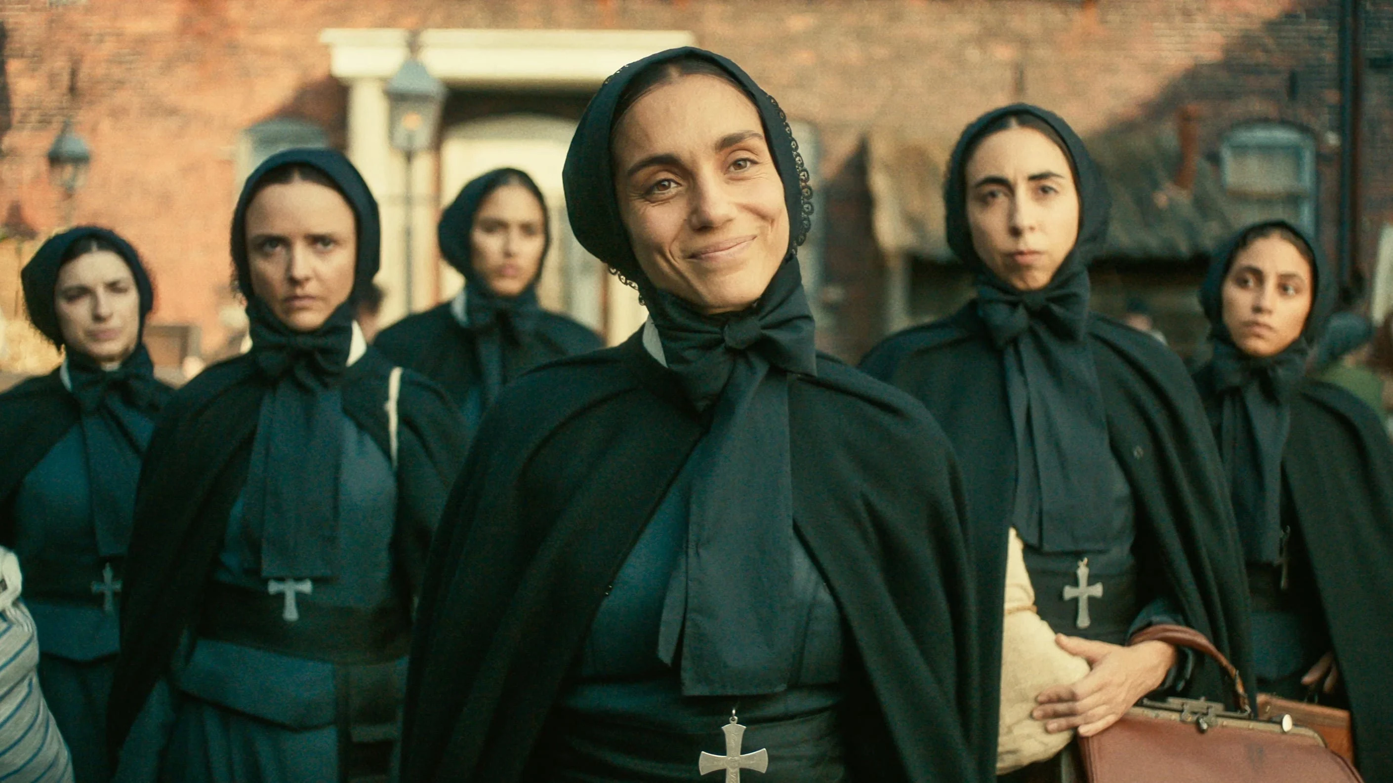 Trái Tim Nhân Ái Tập Full