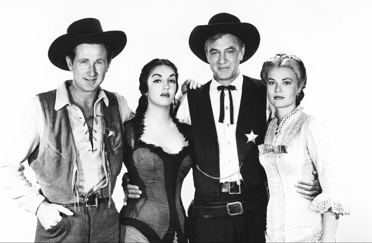 Trưa Hè Nóng Bỏng Tập Full