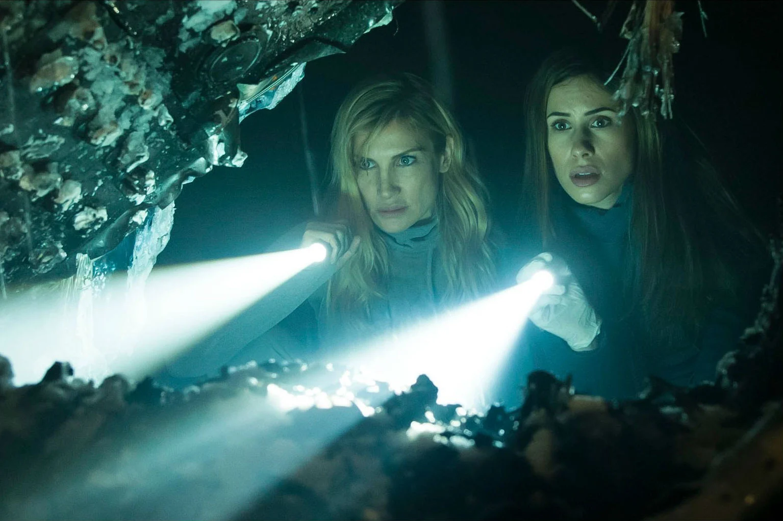 Trùng Quỷ Tập Full