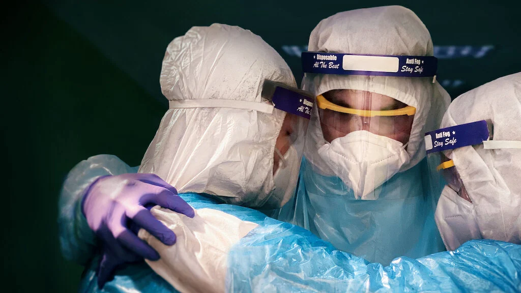 Tuyến đầu chống dịch Tập Full