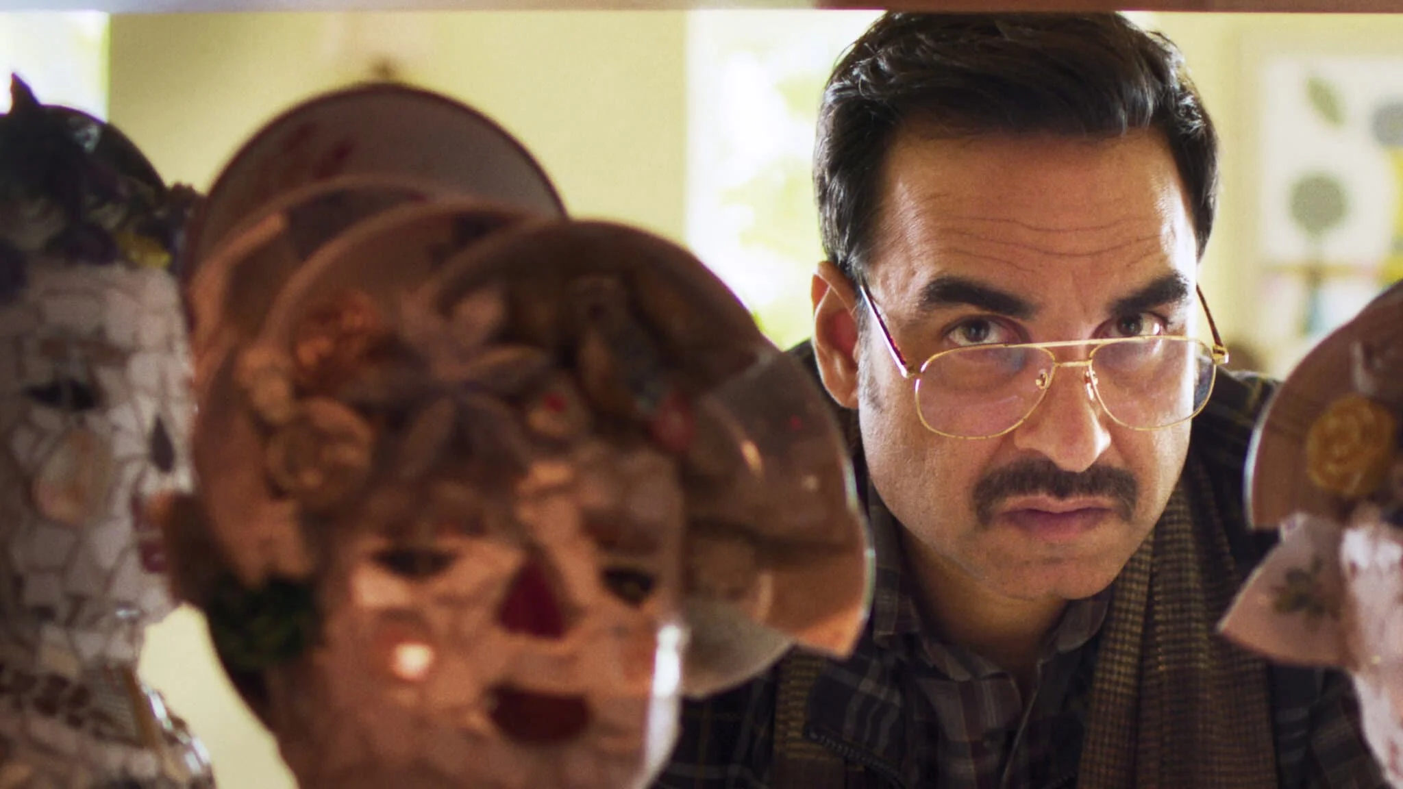 Vụ Giết Người Kỳ Lạ Tập Full