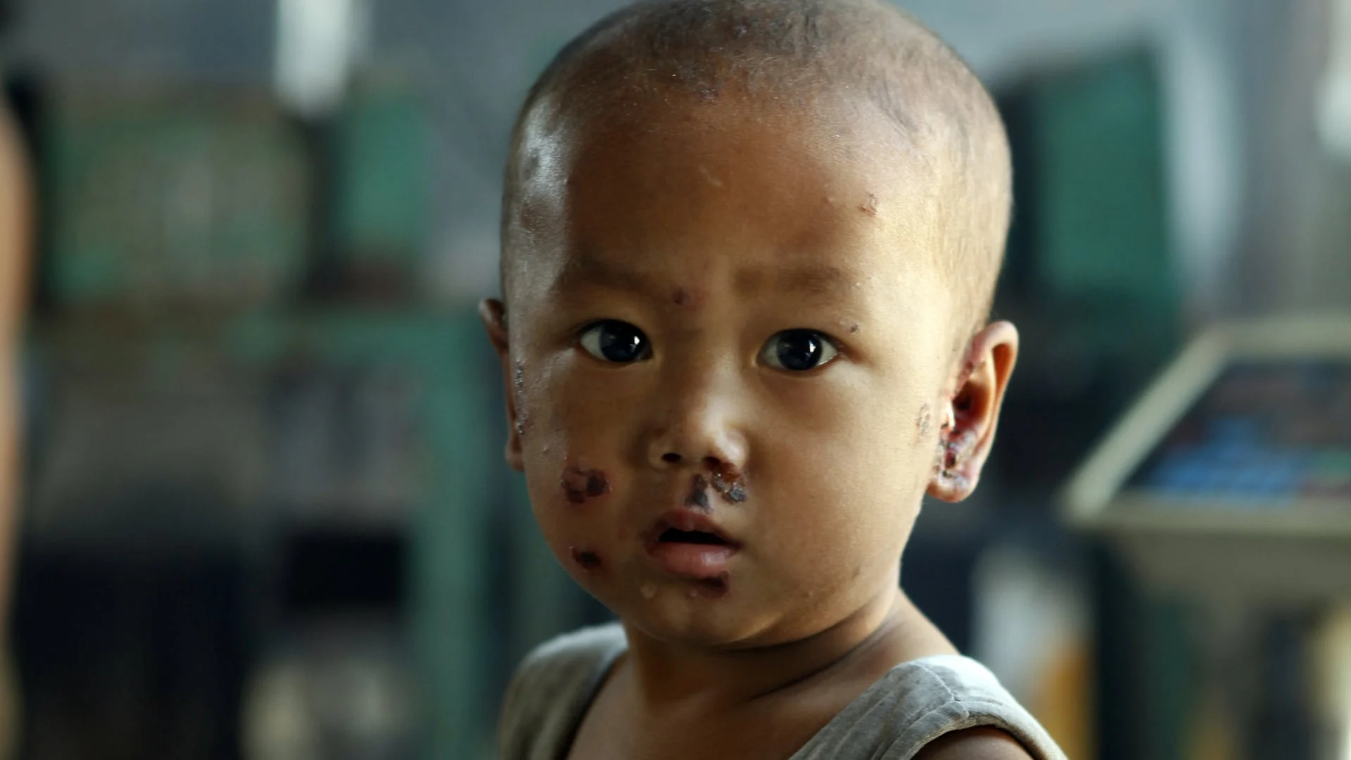 Vương Quốc Nhựa Tập Full