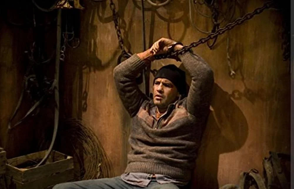 Vượt Biên Tập Full