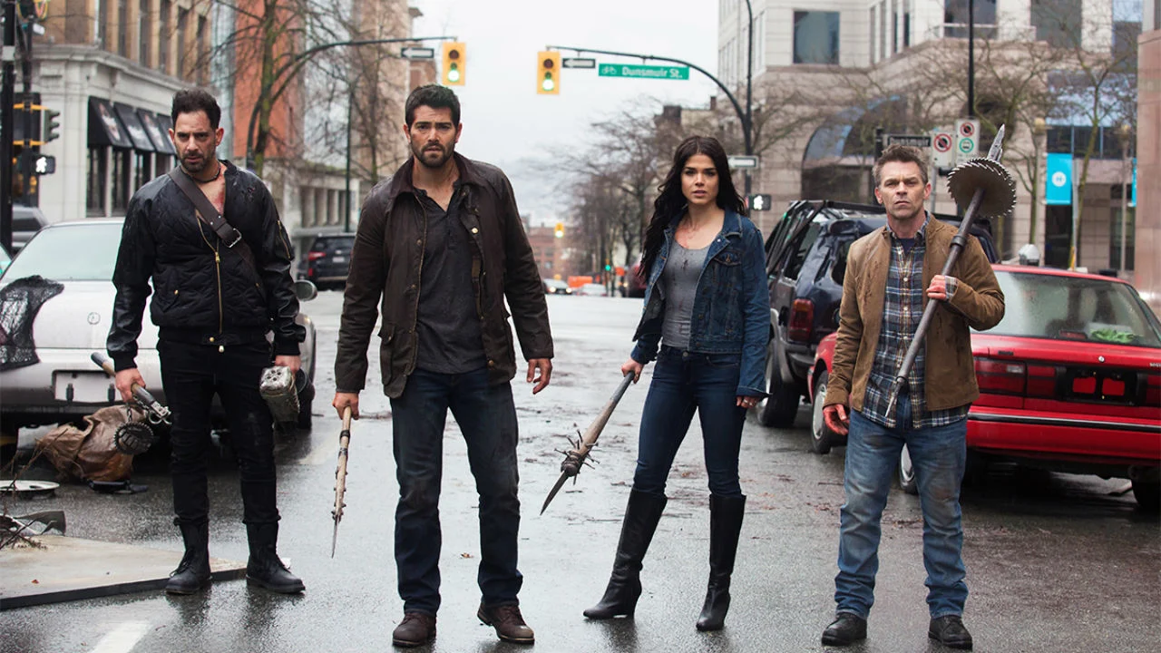 Xác Sống Nổi Loạn 2: Trò Chơi Kết Thúc Tập Full