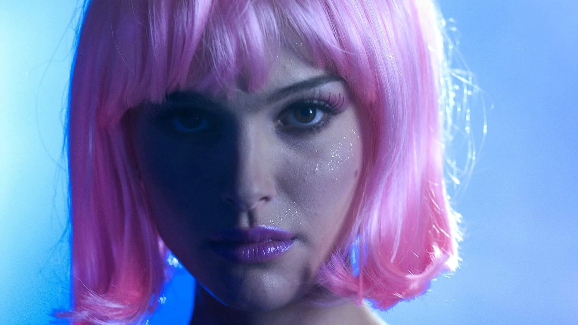 Xích Lại Gần Nhau Tập Full