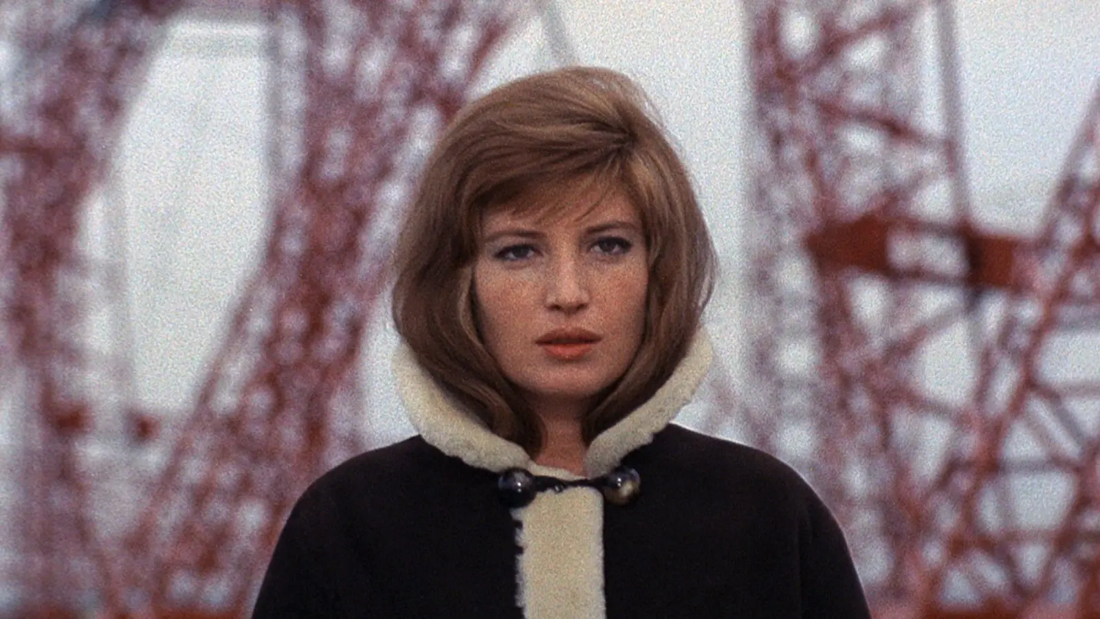 Sa mạc đỏ Tập Full